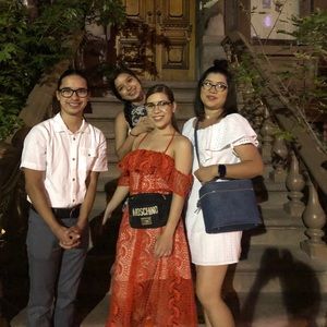 A New York lace dress